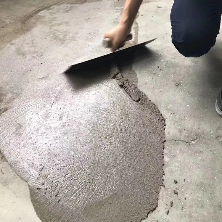 修补水泥地面小坑材料一平方用几公斤
