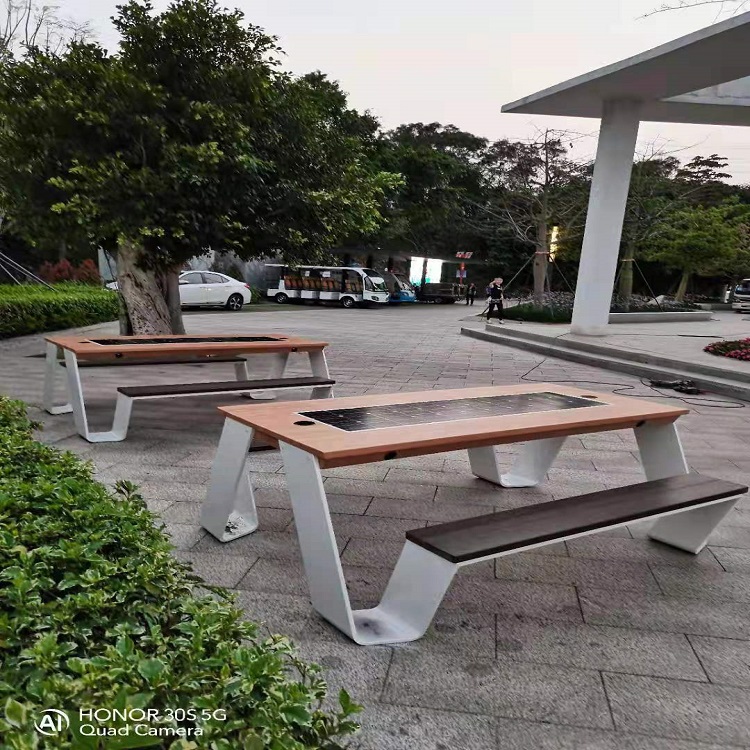深圳太阳能椅厂家户外休闲椅定制智能休闲椅生产