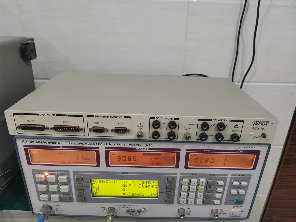 Audio Precision DCX-127 音频多功能开关 DC电压表 DC源