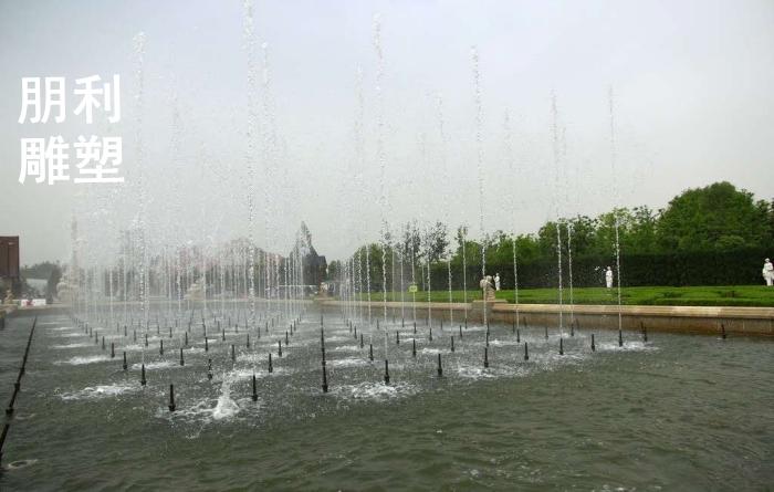彩色喷泉雕塑制作厂家 标识雕塑 城市广场喷泉雕塑