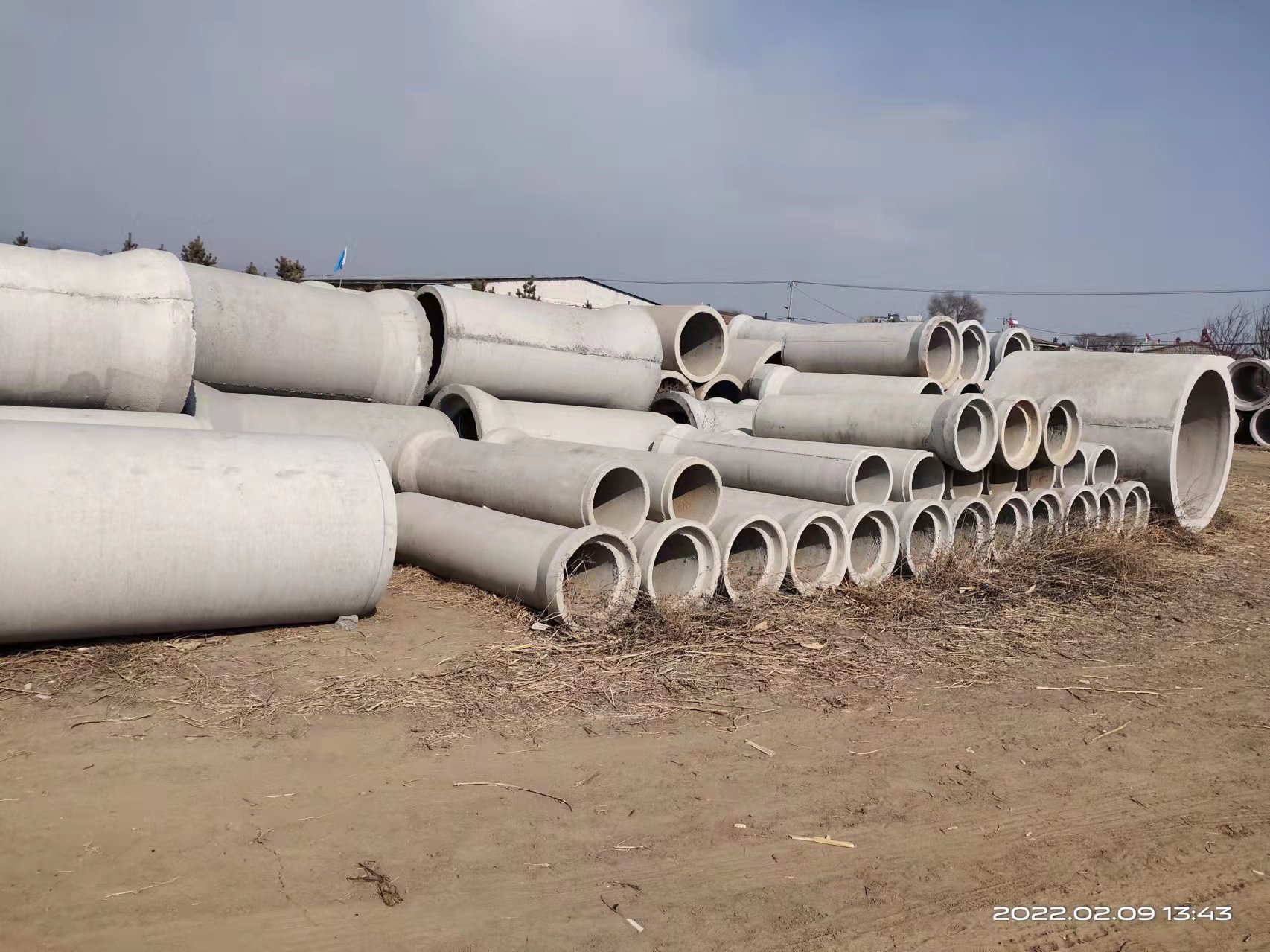 定襄钢筋水泥管厂家 忻州井盖 大量供应