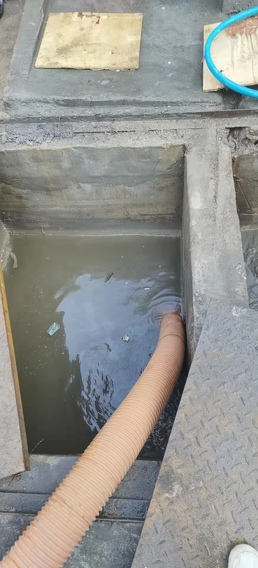 深圳清理化粪池隔油池沉淀池公司