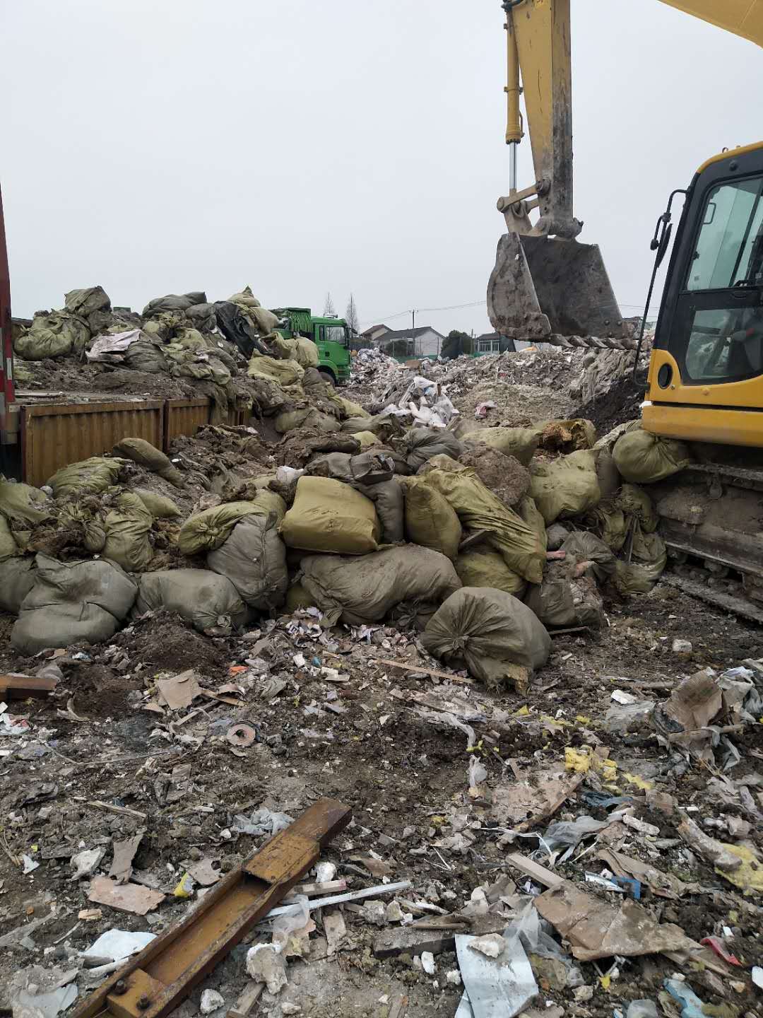 上海工业固废垃圾焚烧，上海服务垃圾固废清运