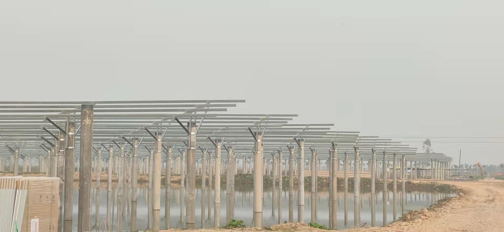 光伏發(fā)電的廠家光伏支架