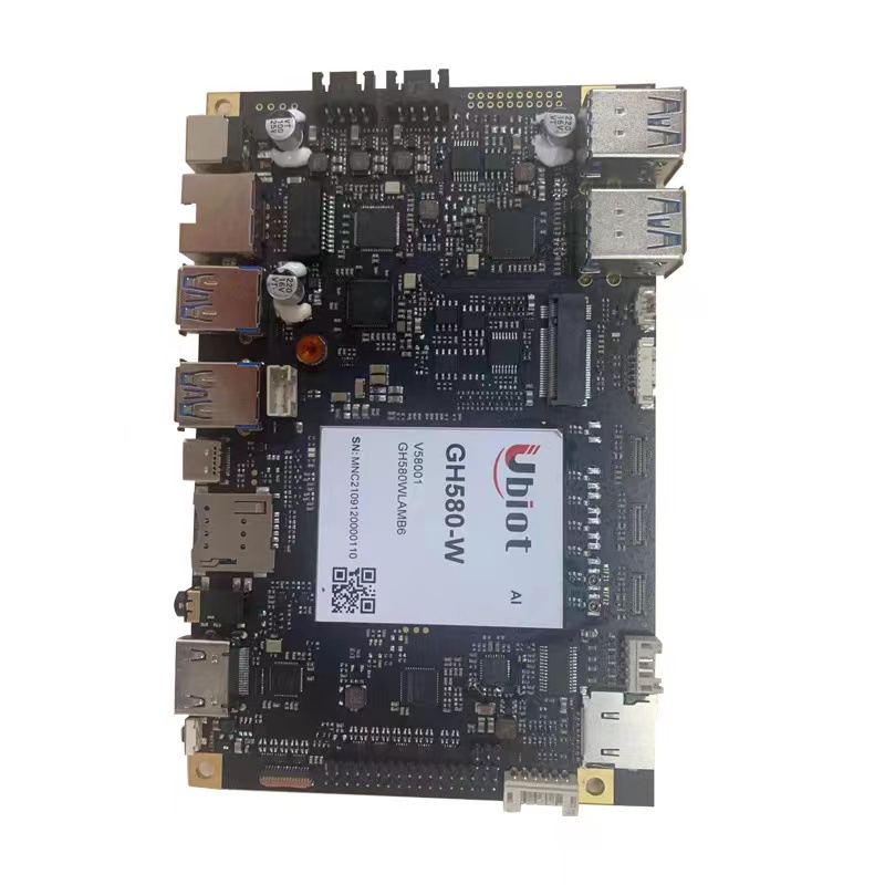 广州8核4G主板10.0系统 SD5880主板 6路USB接口