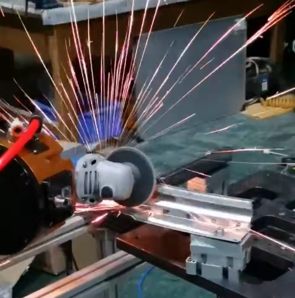 安川打磨机器人 北京瑞德佑业打磨机器人非标定制 打磨抛光设备