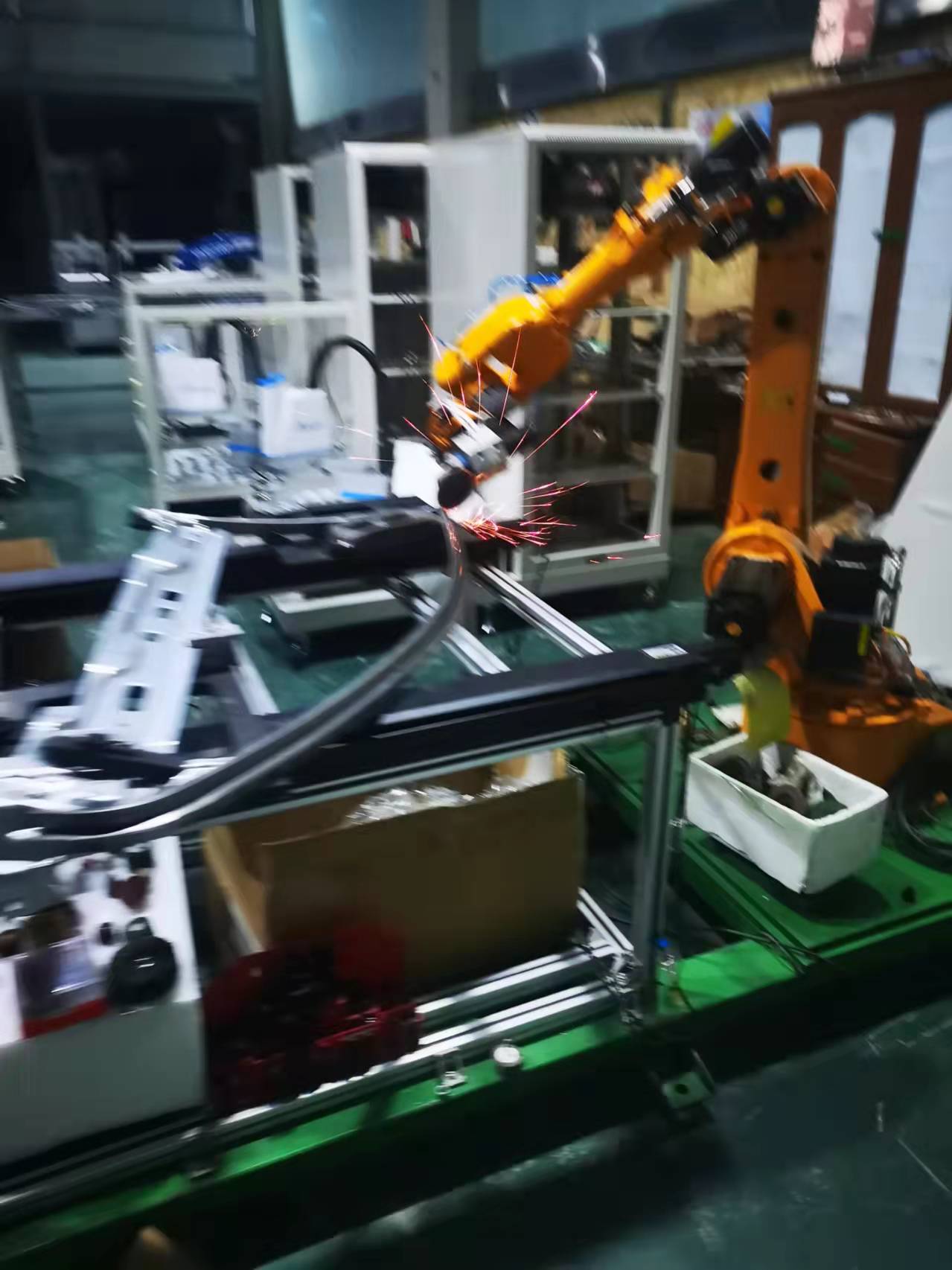 抛光打磨 打磨机器人 自动打磨抛光机器人