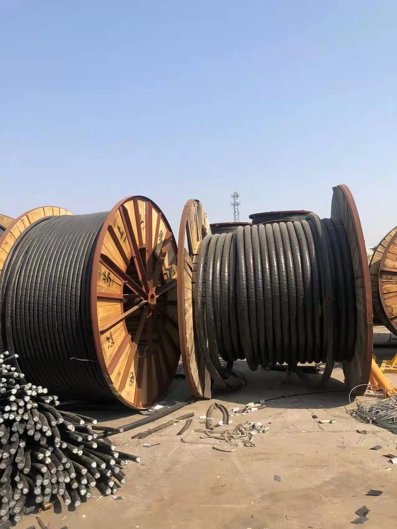 四川自贡高价回收各种型号新旧电缆及各种稀有金属