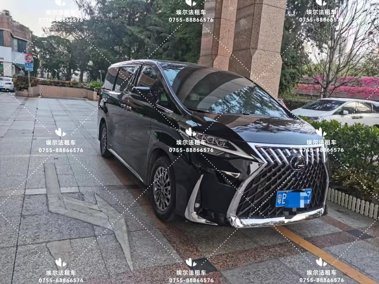 深圳租车公司/雷克萨斯LM300h包车、豪华商务汽车租赁