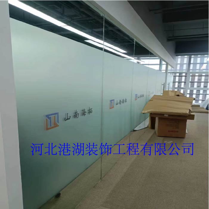 北京天津玻璃貼膜上門施工隔熱膜防爆膜單透膜磨砂膜