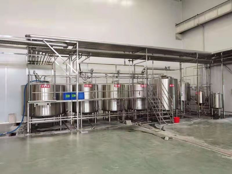 青岛年产3000吨 5000吨大型精酿啤酒设备厂家