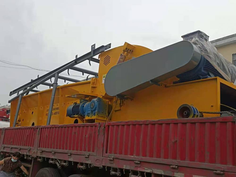 1800大型綜合木材破碎機，模板破碎機 山東綜合破碎機，安全，