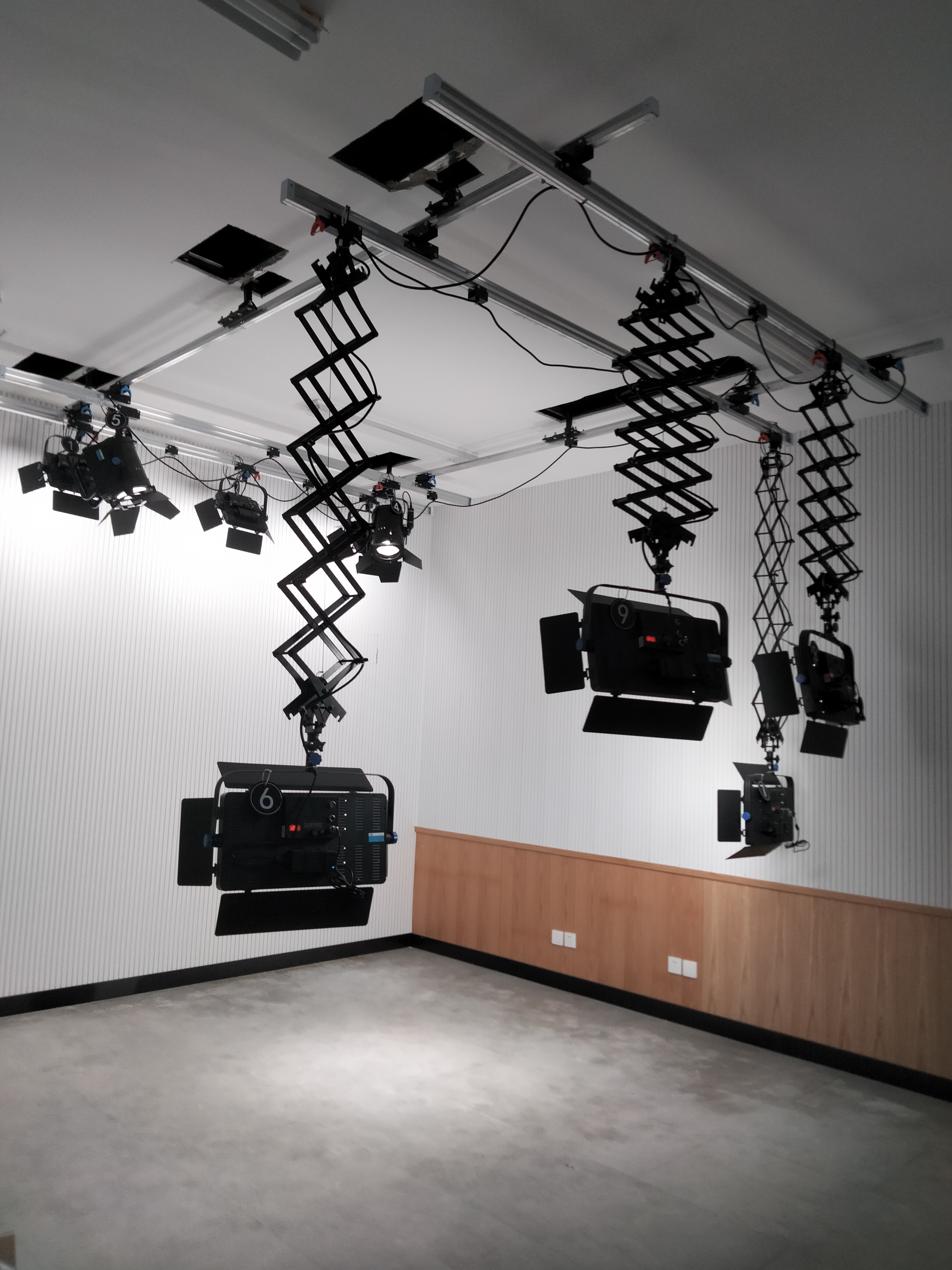 1.5M演播室摄影棚天花路轨恒力铰链 1.5米 铰链