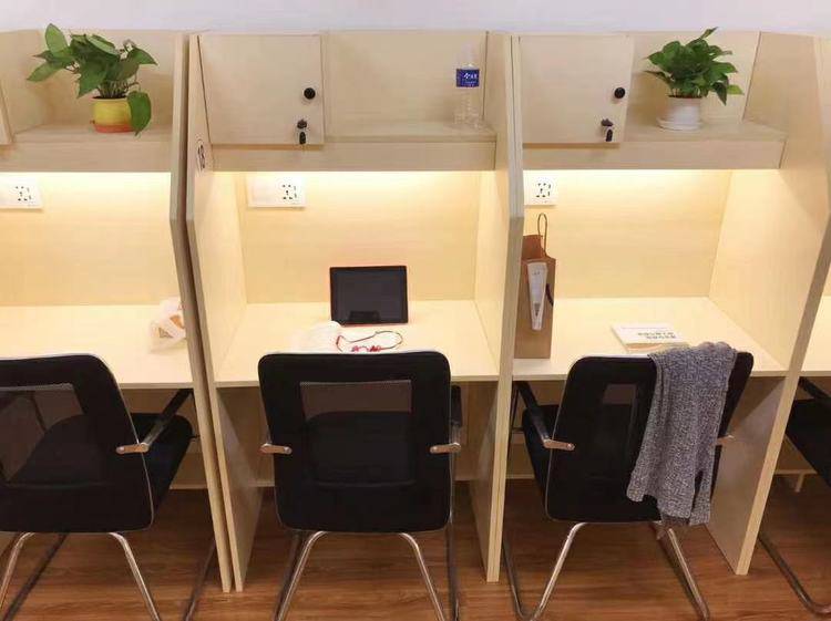 荆州大专学生用卡位自习桌椅 定做众思创家具