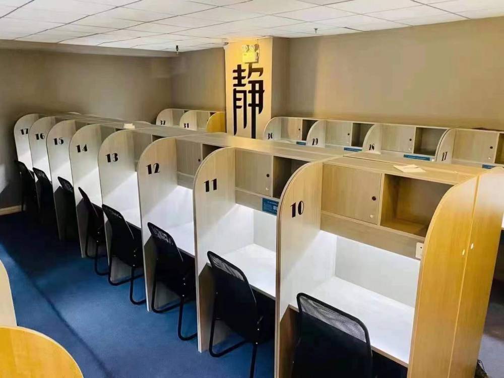 郑州研究生带书架阅读灯的桌子定做众思创家具