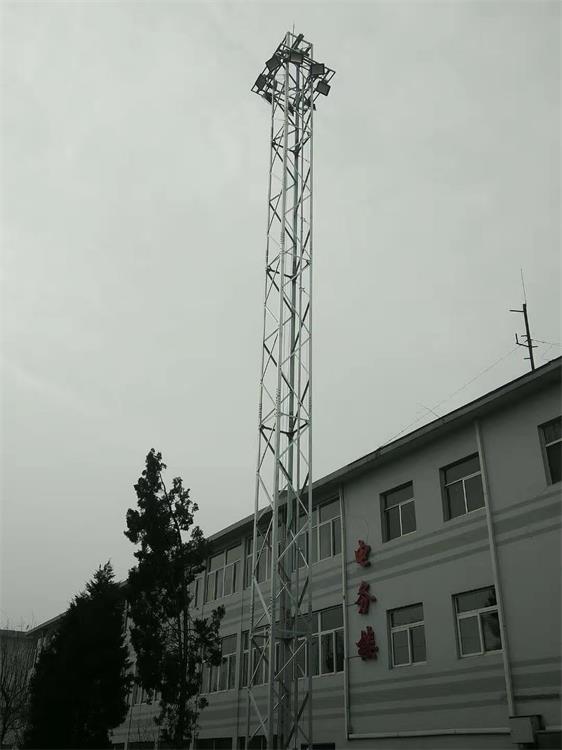 信丰公司供应直销投光照明灯塔、货场投光灯塔,高杆灯塔