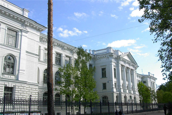 圣彼得堡彼得大帝理工大学