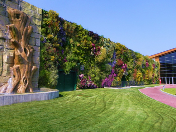 大型绿植墙面花盆容器咨询-圣恩园艺