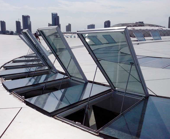 南京采光天窗厂家-电动天窗定制-宁一智能科技