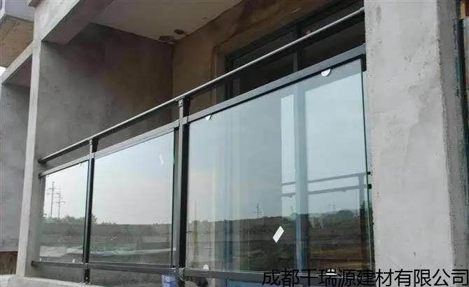 防水锌钢玻璃栏杆报价表 专注生产销售交通安全设施
