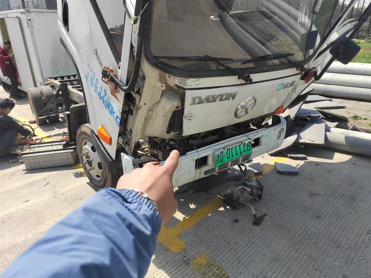 车辆报废回收公司 深圳报废车回收电话 正规办理单位