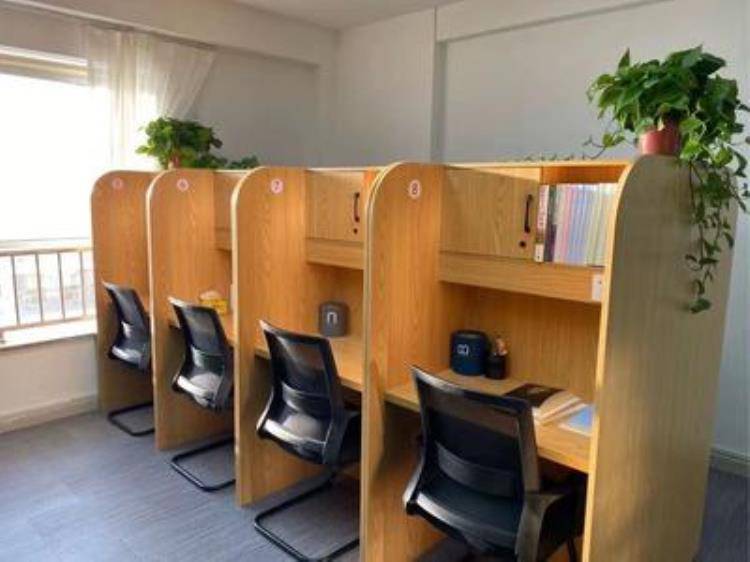 平顶山考研班学生用开放式自习桌椅定做众思创家具