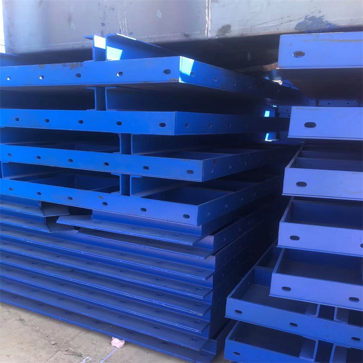 云南文山鋼模板定做 **批發 6015平面模鋼模板銷售 1.8米大內徑圓柱模