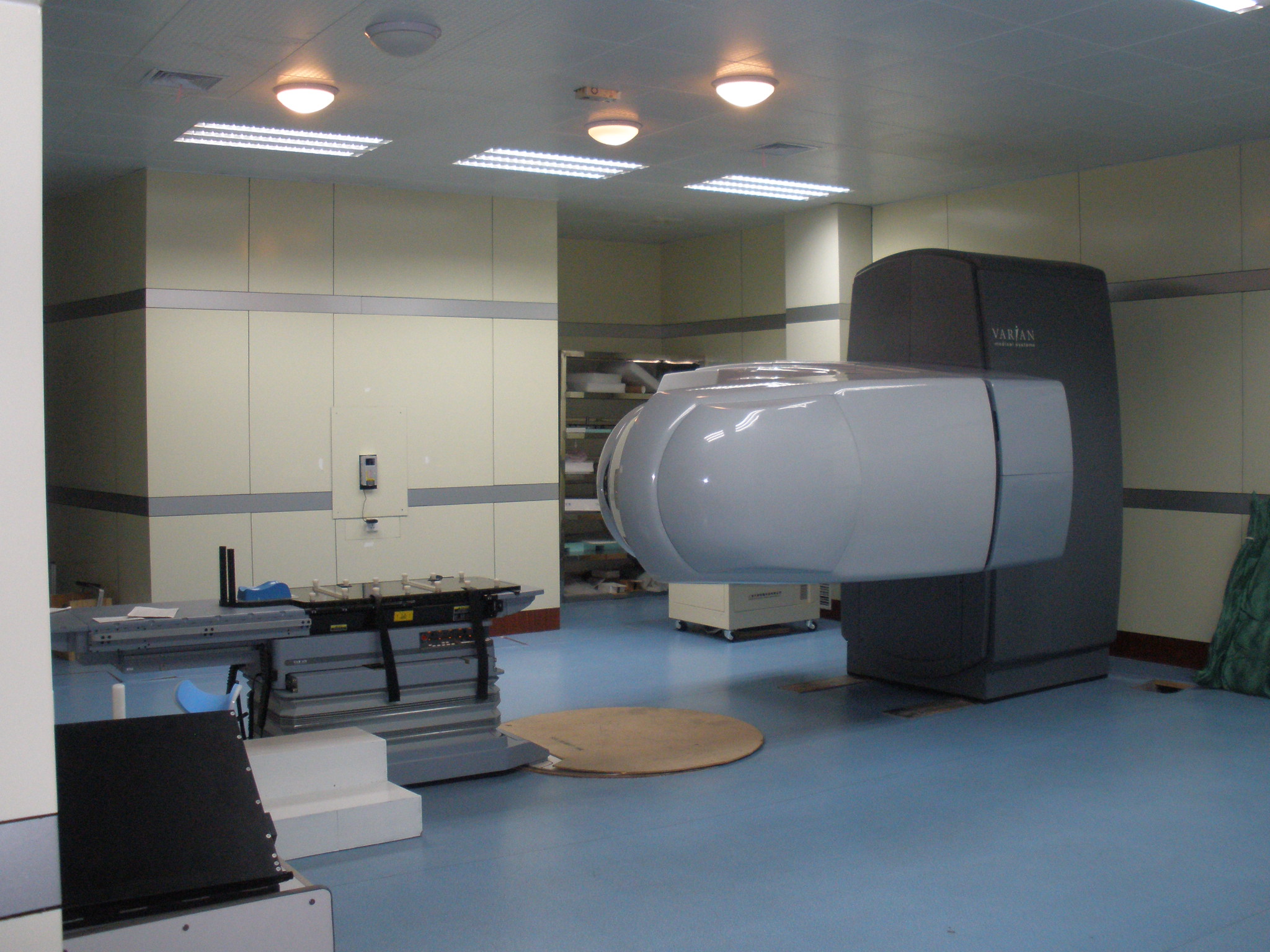 放射诊断设备防护用品配置标准要求