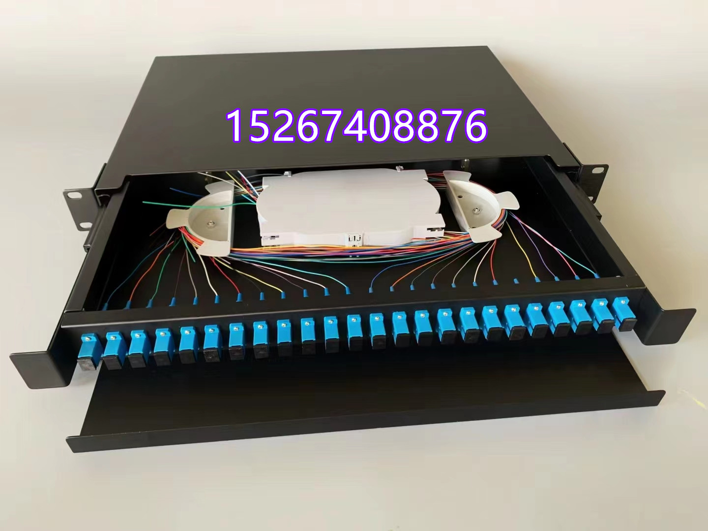 24芯SC抽拉式光缆终端盒LC48芯抽屉式配线架 ST机架式终端盒