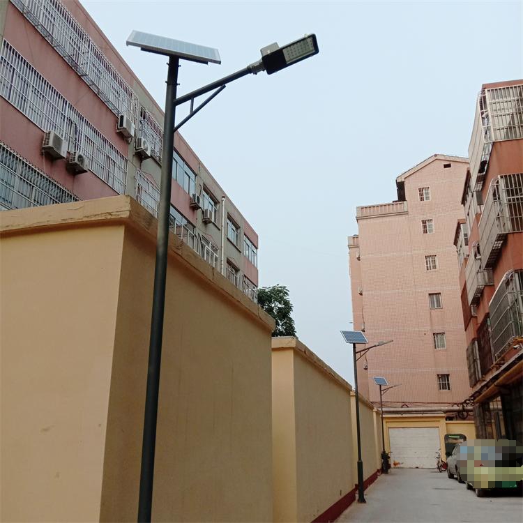 涿州庭院小区4米30瓦太阳能路灯镀锌板路灯杆-天光灯具厂