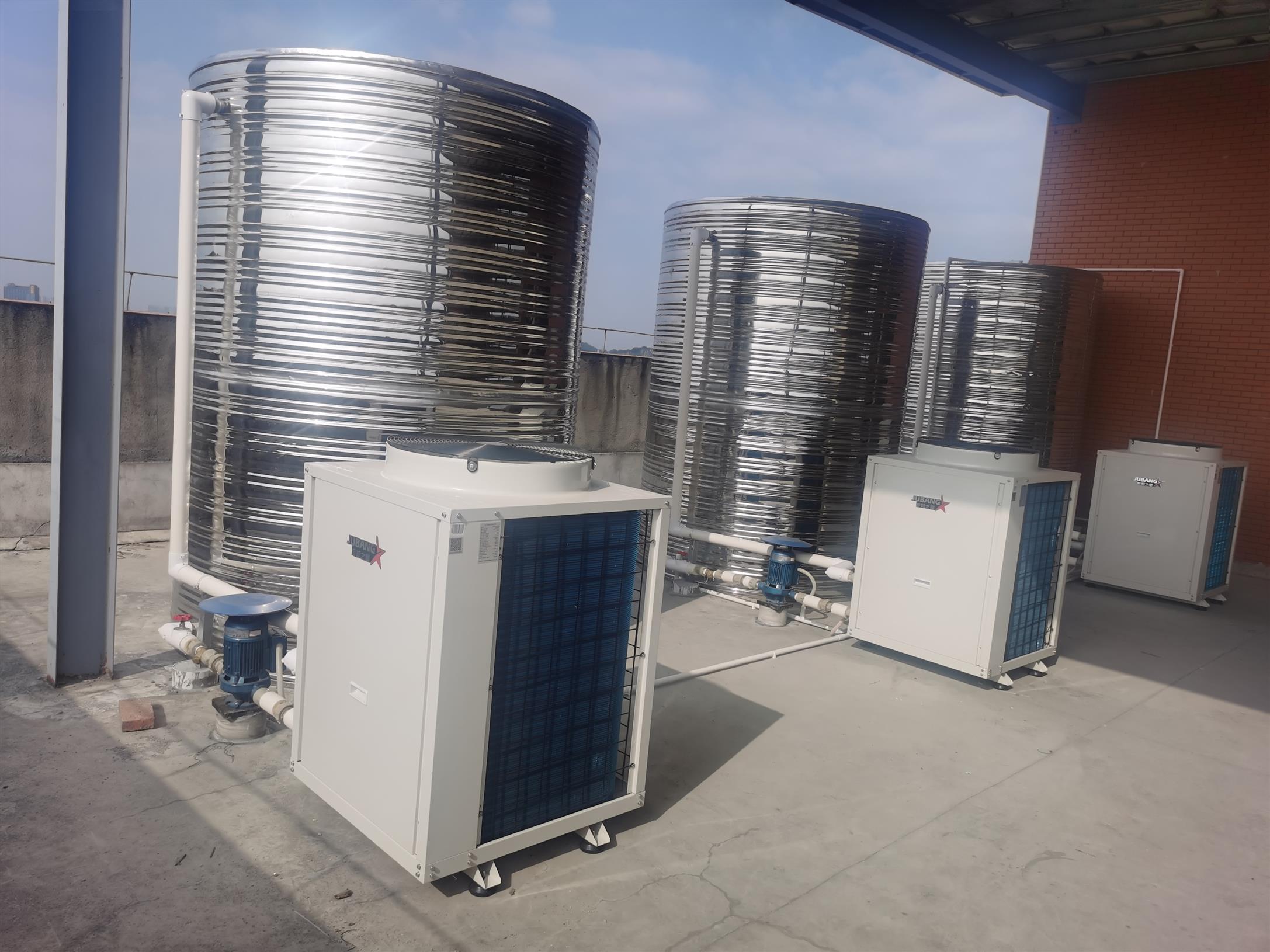 空气能热泵热水工程公司 空气能热泵热水器工程 设计安装一站式服务