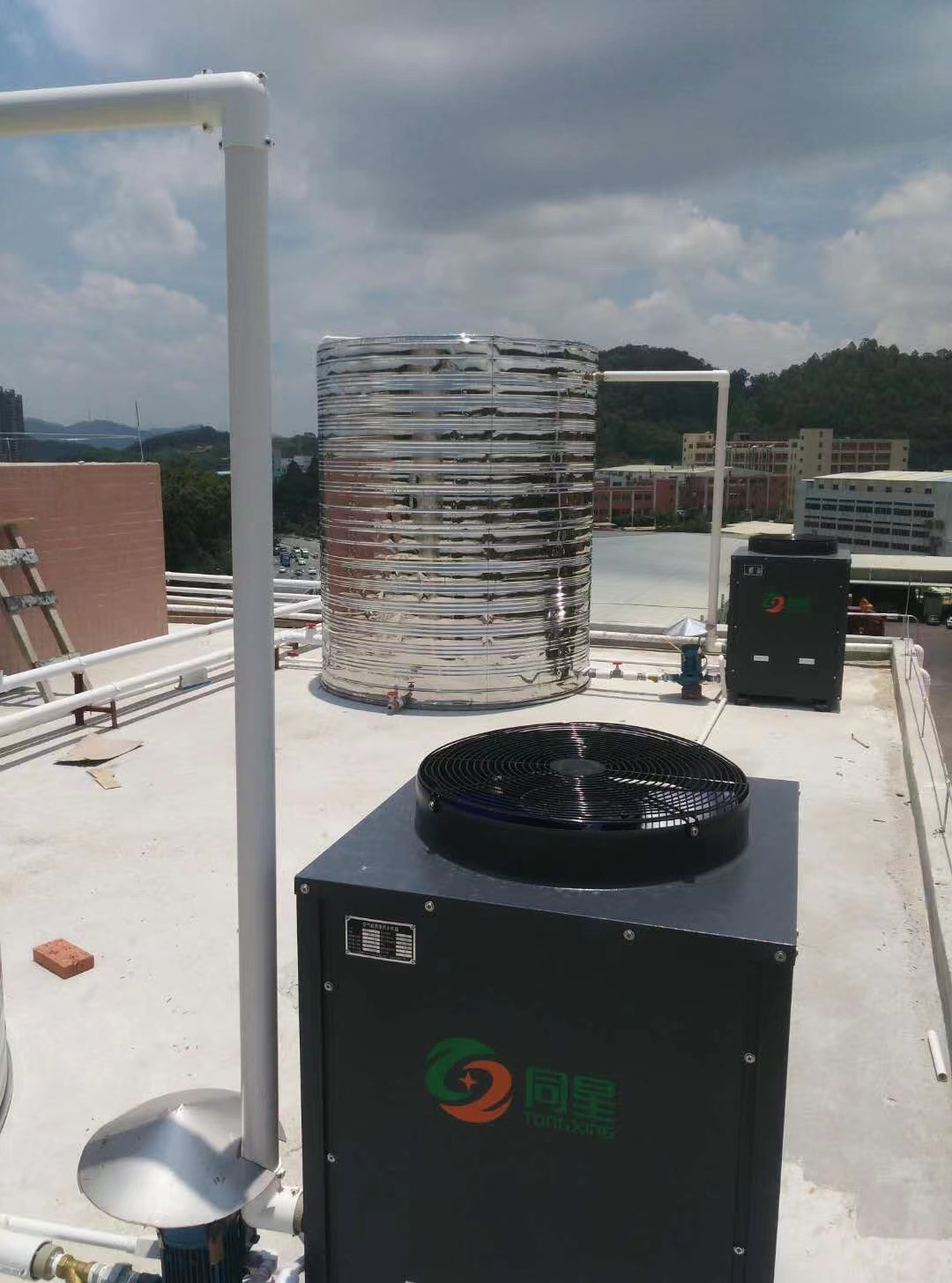 热泵太阳能热水工程