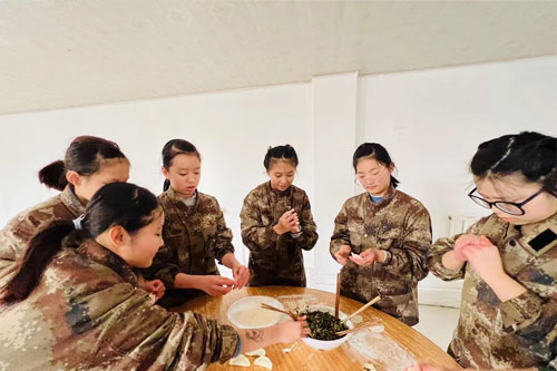 平顶山早恋问题孩子教育基地咨询_十余年教育经验