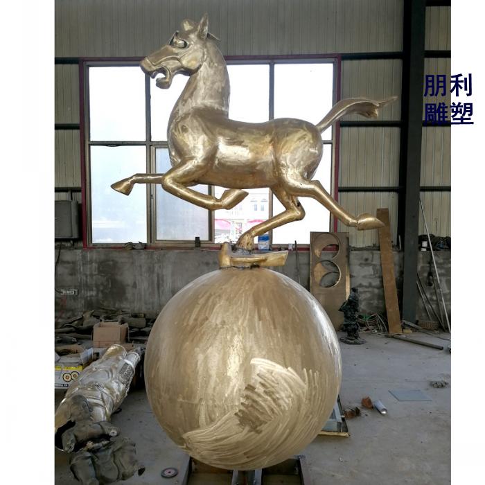 大型飞马雕塑标识 金属飞马雕塑制作 房地产动物展品