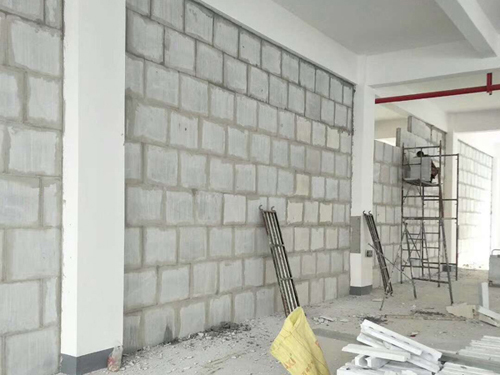 新型隔墙材料 _石膏砌块隔墙板_石膏砌块厂家-肥城天诚石膏砌块厂