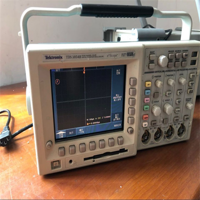 实物图片 包计量通过 Tektronix TDS3054B 数字荧光示波器TDS3054B