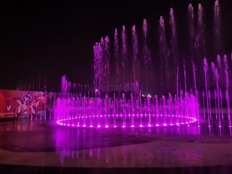 博驰喷泉安装,激光水幕