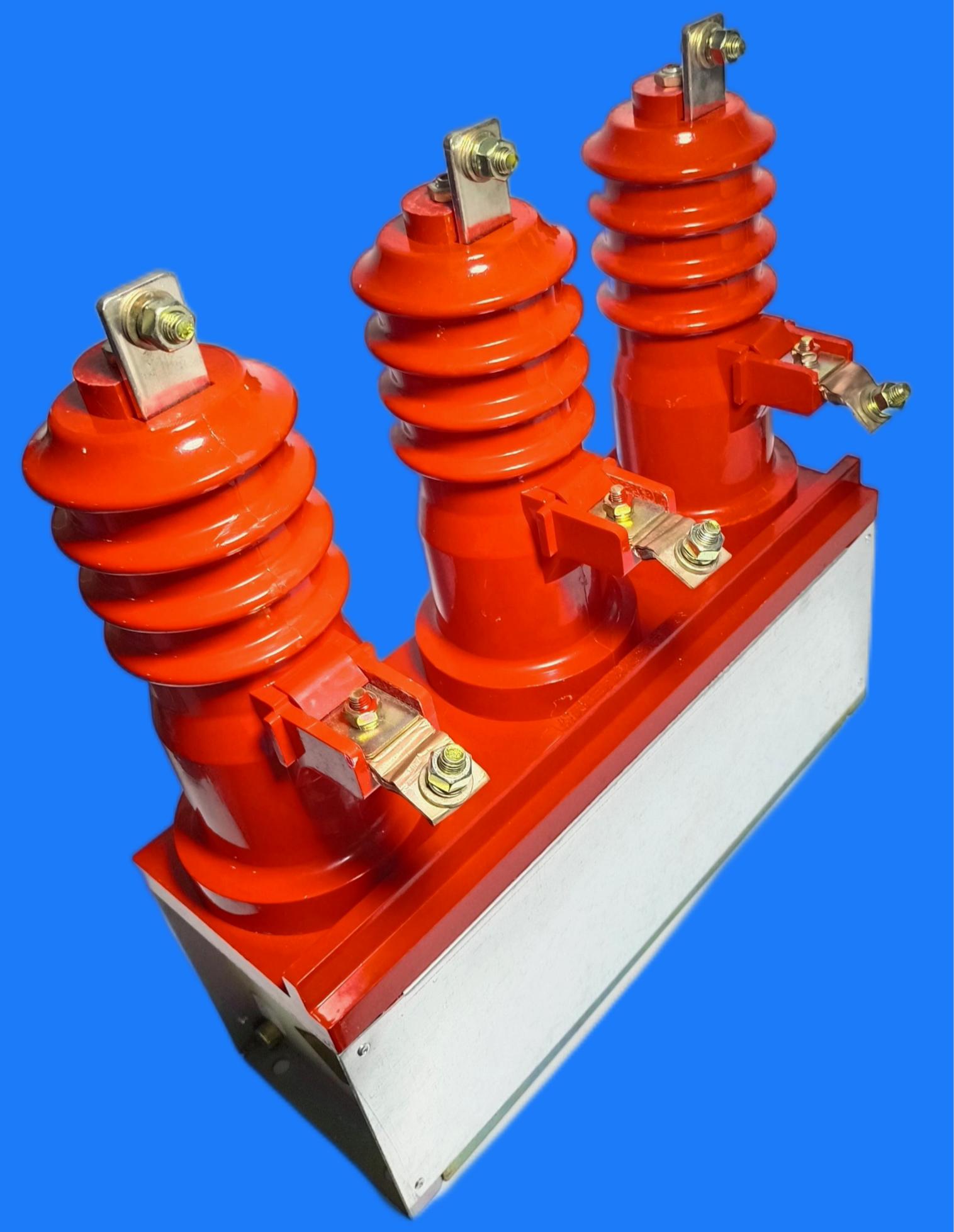 上海三际CKG4Y-630A预付费计量箱**交流高压永磁保持真空接触器，额定工作电压至10kv，工作电流至630A
