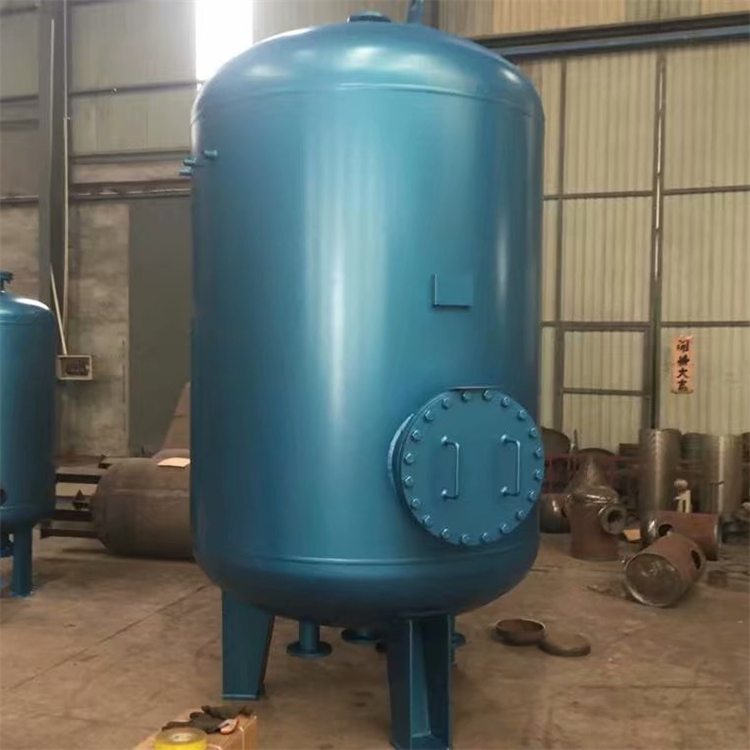 黃岡浮動盤管容積式換熱器 生活 熱水洗浴 濟南張夏龍源供水換熱廠家