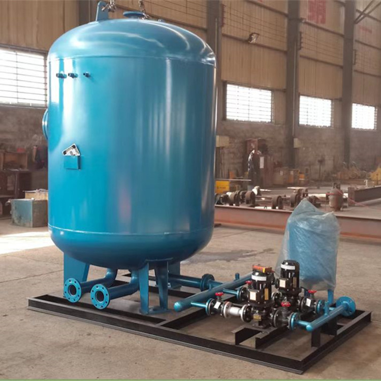 CFP浮动盘管容积式换热器 水质易受污染 出水温度稳定 济南龙源供热设备厂家