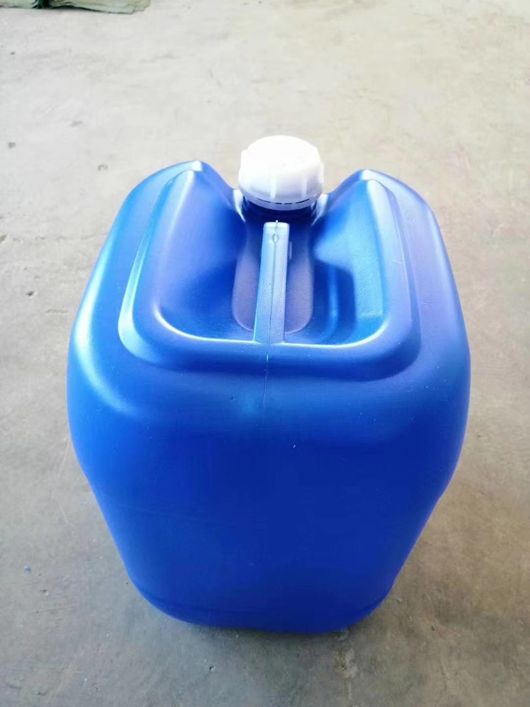 堆码桶10公斤塑料包装桶化工储罐10升塑料罐