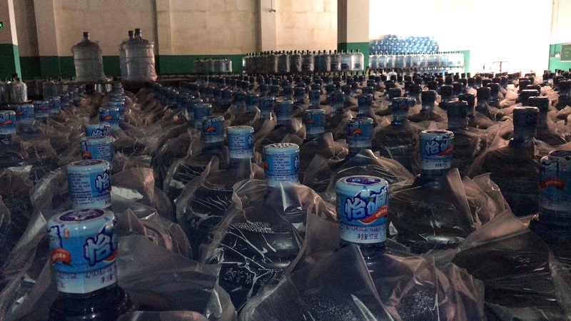 重庆瓶装水饮用水厂家-桶装水配送电话-水木华食品