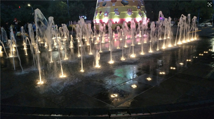 连云港漂浮喷泉制作 主题公园旱地灯光喷泉价格实惠