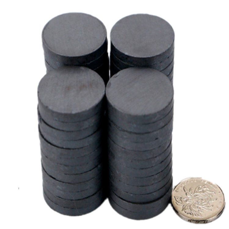 黑色磁铁热销20*3mm 厂家直销铁氧体Y30强力圆形磁铁片 常规现货