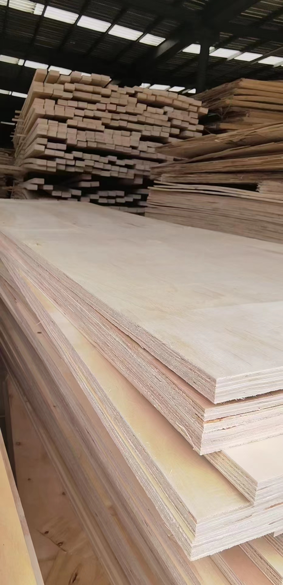 连盛木业杨木LVL多层木线条 门套线 卡边条基材 LVL顺向 胶合板