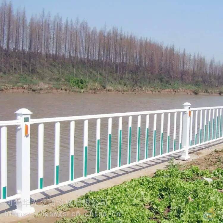 桥梁景观文化护栏 高架桥护栏多钱一米 公园景观护栏