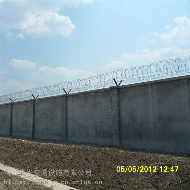 边框护栏网机场围栏看守所监狱防攀爬围栏刀片护栏网Y型护栏网