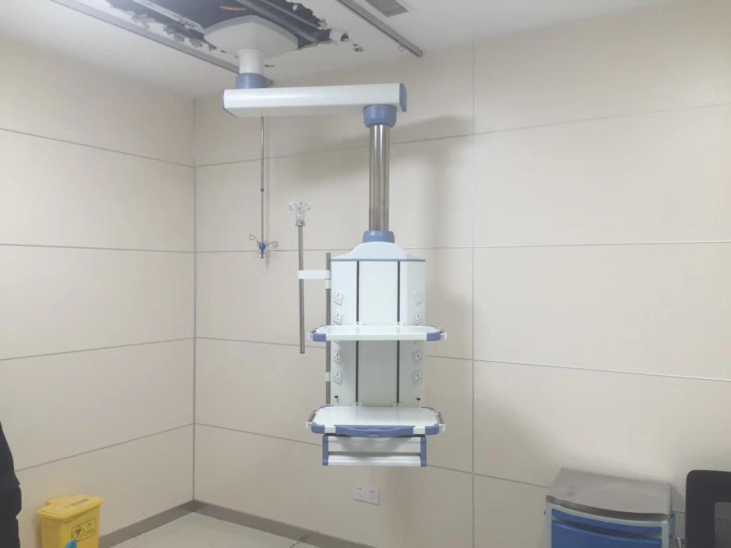 手术室ICU病房医用吊塔D-4单臂外科腔镜吊塔 双臂多层平台干湿分离吊桥