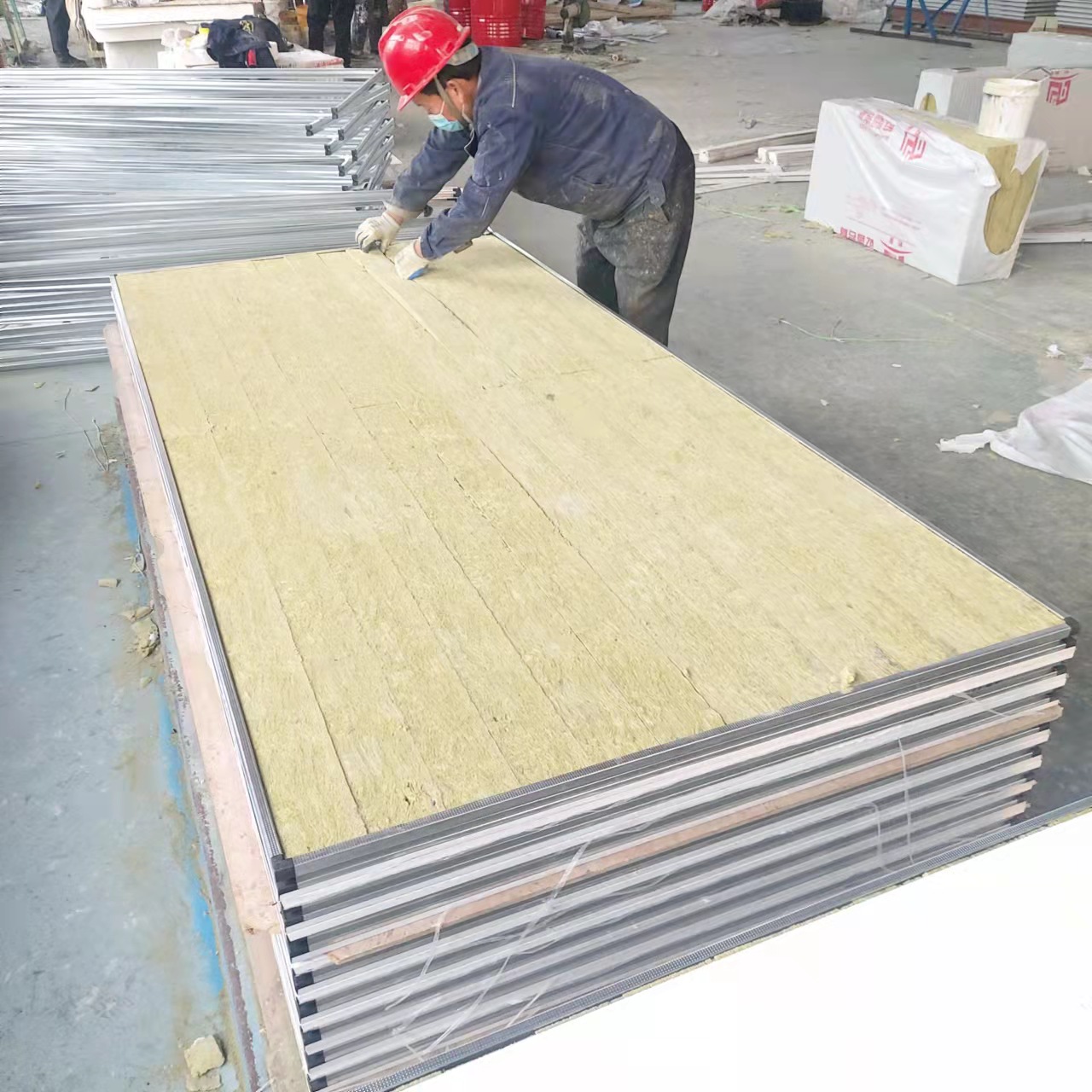 南通手工岩棉板 防火彩钢洁净板 无尘车间净化彩钢板