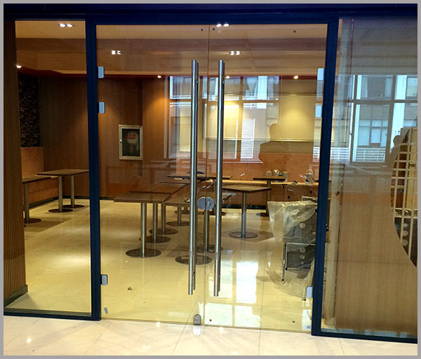 西安商场酒店玻璃旋转门012耐高温隔热